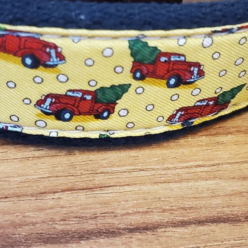 NEW Vineyard Vines‎ Boys Belt Yellow Size 26 Christmas Truck & Tree Canvas Club